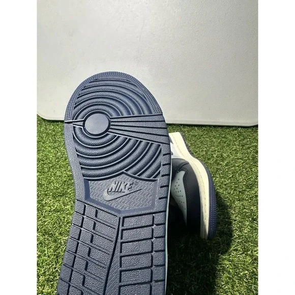 Jordan 1 Midnight Navy Size‎ 5 Men's